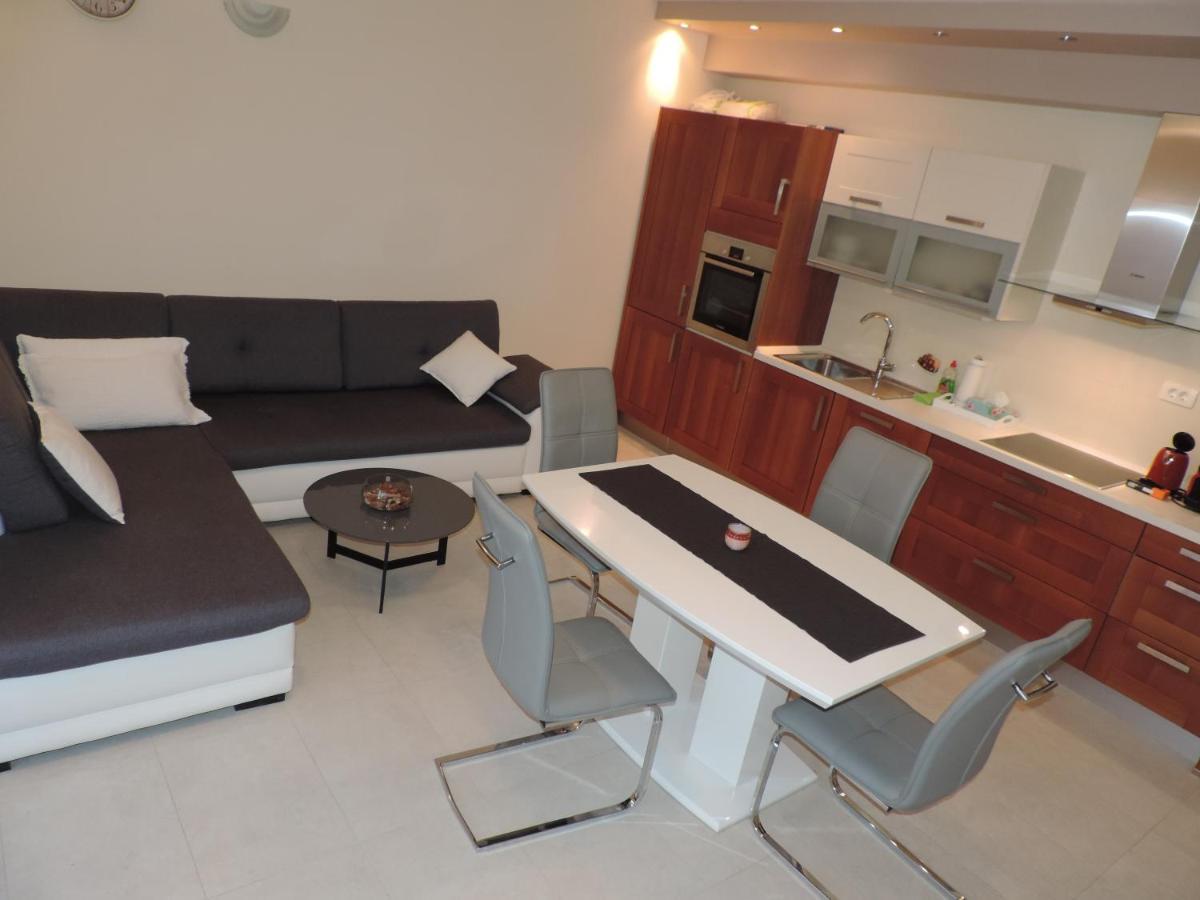 4Me Apartments Vranjic Exteriér fotografie